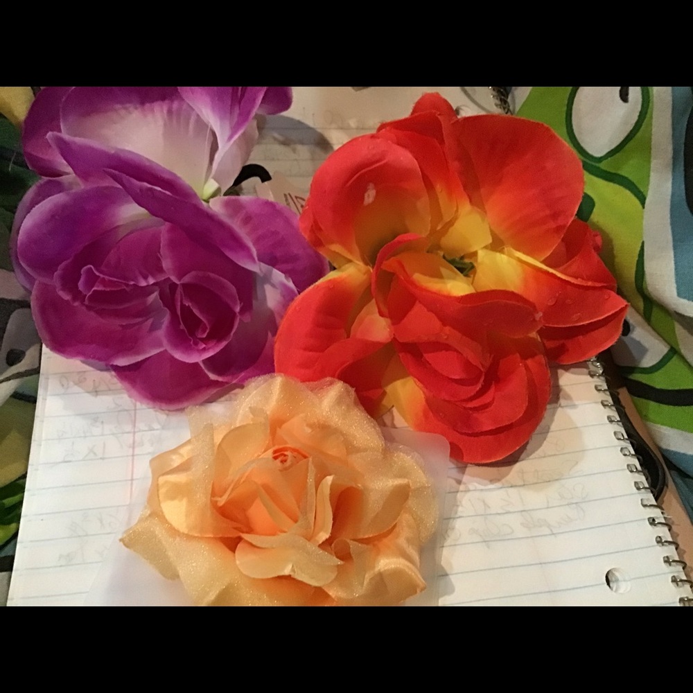 3 flower hair pony tail holders
